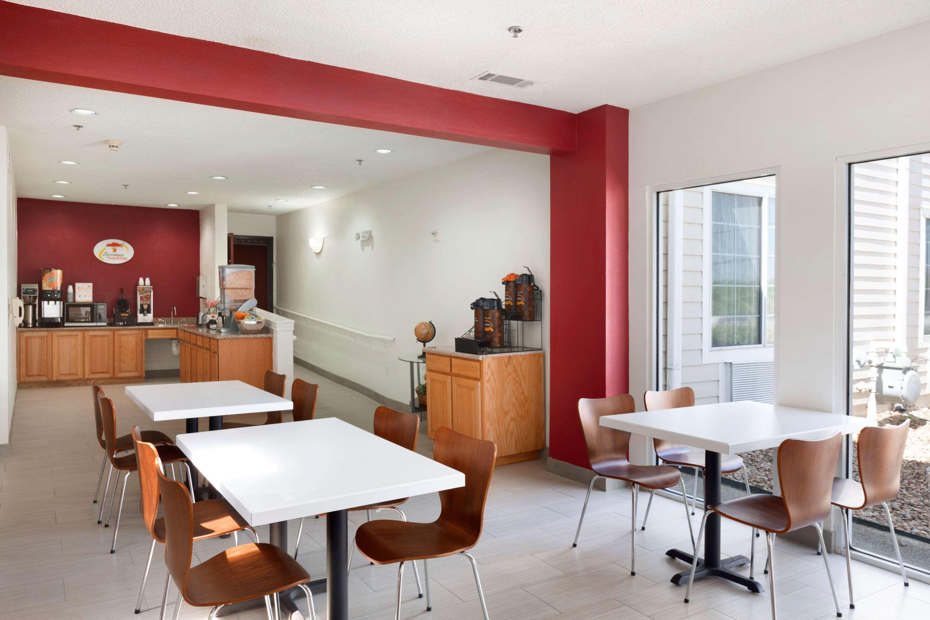 Super 8 By Wyndham Garland Rowlett East Dallas Area Exterior photo